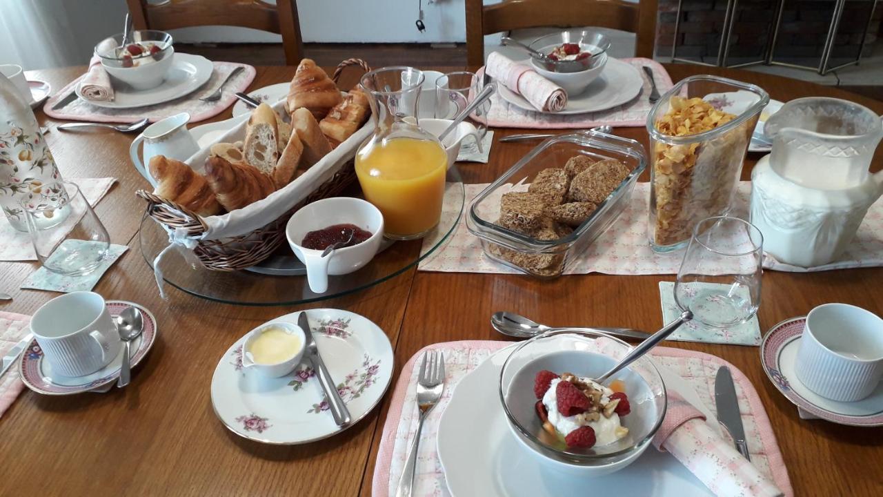 La Maison Bourgeoise Saint-Priest-des-Champs 外观 照片